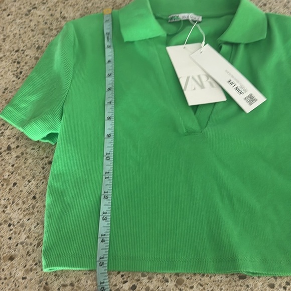 NWT Zara Bright‎ Green Collared Ribbed Crop Top - Picture 4 of 5
